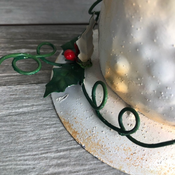 Metal marshmallow snowman - Picture 3 of 7